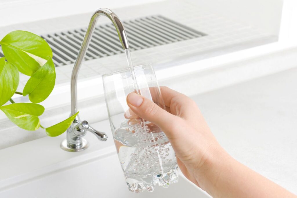 A Mom’s Guide to Water and Food Safety in Mexico