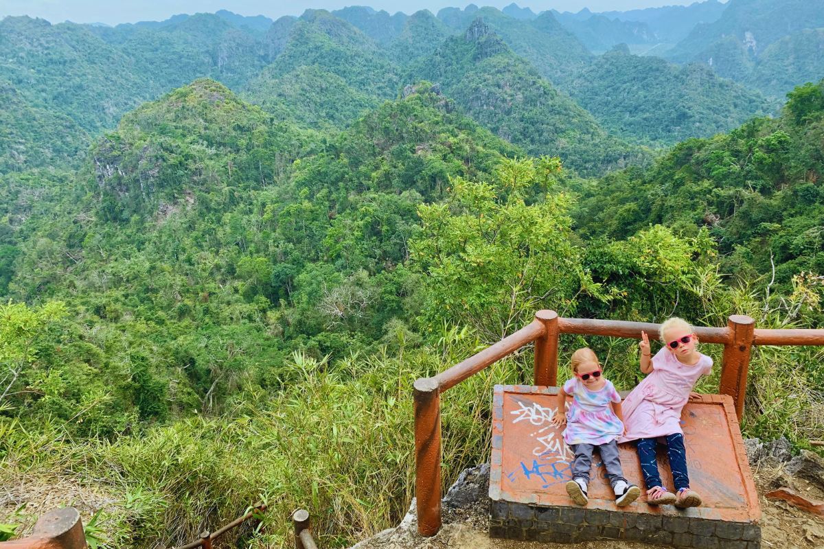 Cat Ba Natl Park Ngu Lam Peak Viewpoint