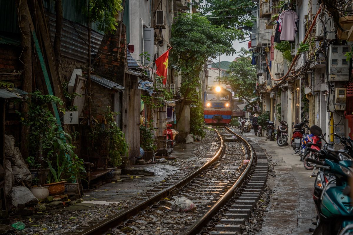 train street Train Is Coming