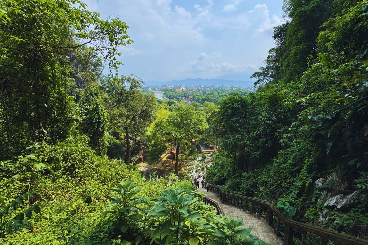 Vang Vieng Travel Cost Breakdown Vang Vieng Travel Cost Breakdown